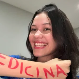 Alyne Costa, que passou em Medicina na UFPA