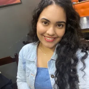 Ana Beatriz Cruz Da Silva, que passou em Direito na UFPE