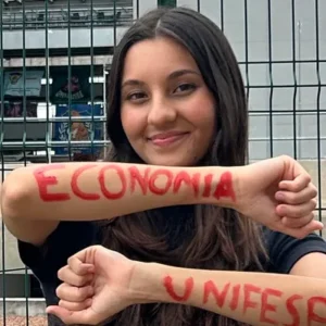 Ana S., que passou em Economia na UNIFESP