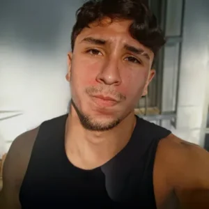 Arthur, que passou em Farmácia na UFES
