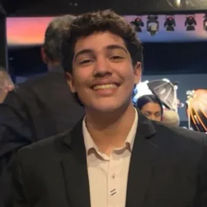 Arthur sena e silva, que passou em Direito na UFF
