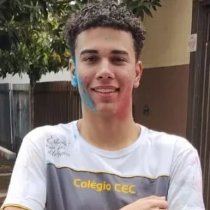 Bruno Constantino Querino, que passou em Direito na UEM