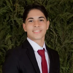 Davi Guilherme, que passou em Matemática Computacional na UFS
