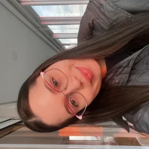 Gabrielle Flores da Silva, que passou em Ciências da Natureza e Matemática na UNIPAMPA