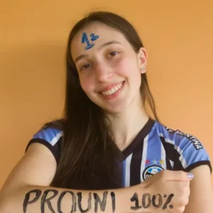 Giovana L., que passou em Psicologia na UPF