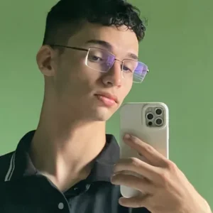 Jefferson Morais de Souza, que passou em Enfermagem na UFPB