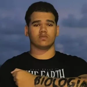 João, que passou em Biologia na UFRPE