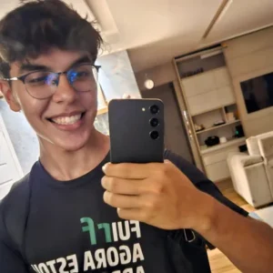 João Guilherme dos Santos de Oliveira, que passou em Direito na UEMA