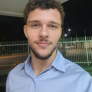 João S., que passou em Medicina na Estácio
