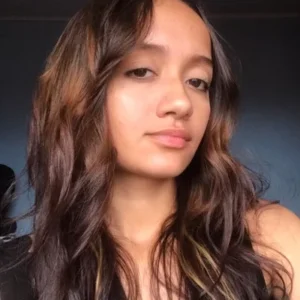 Julyanna Oliveira, que passou em Química na UFMA