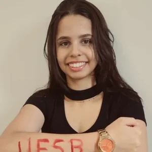 Nicoly M., que passou em Odontologia na UESB