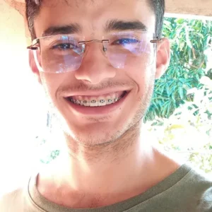Raí A., que passou em Engenharia de Software na UPE