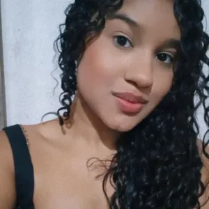 Thainara A., que passou em Medicina Veterinária na UECE
