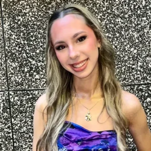 Valenttina Miranda de Almeida, que passou em Direito na UFRGS